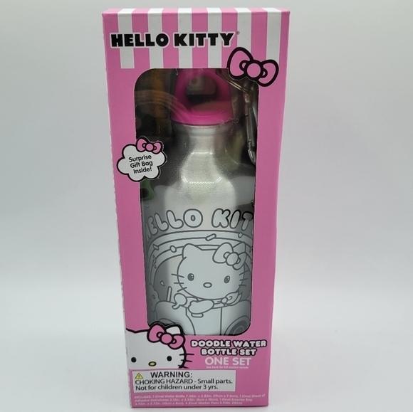 Sanrio Hello Kitty doodle Water Bottle Set - Picture 4 of 9
